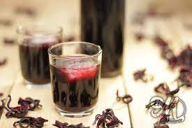Jus d'hibiscus ( Bissap , dableni ) 