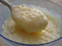 Tapioca au lait et au fruits