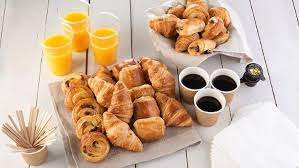 Petit déjeuner Européens